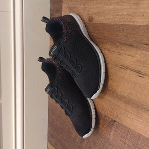 Skechers Virtue Sneakers Walking Shoes